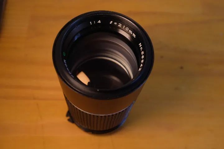 Mamiya 645 com lente 210 mm e kit completo - Foto 3
