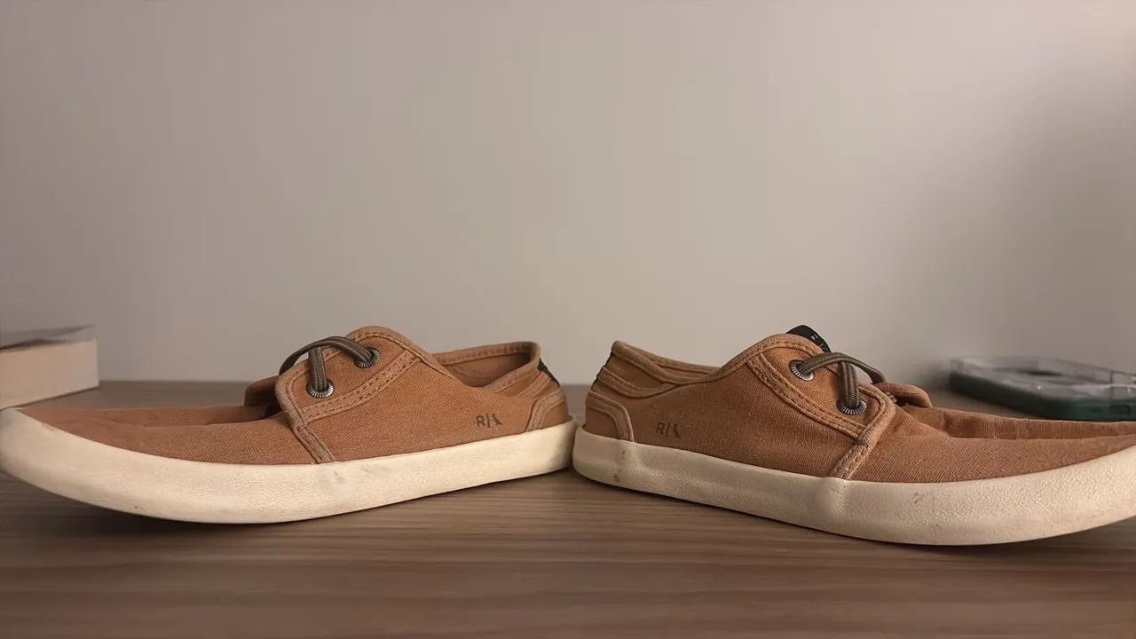 Tenis reserva marrom tamanho 33