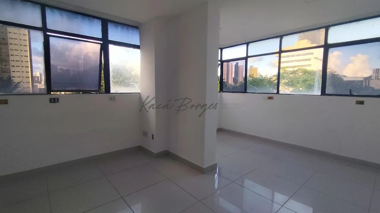 Sala para locação em Tirol - 264m², 1 vaga - Foto 2