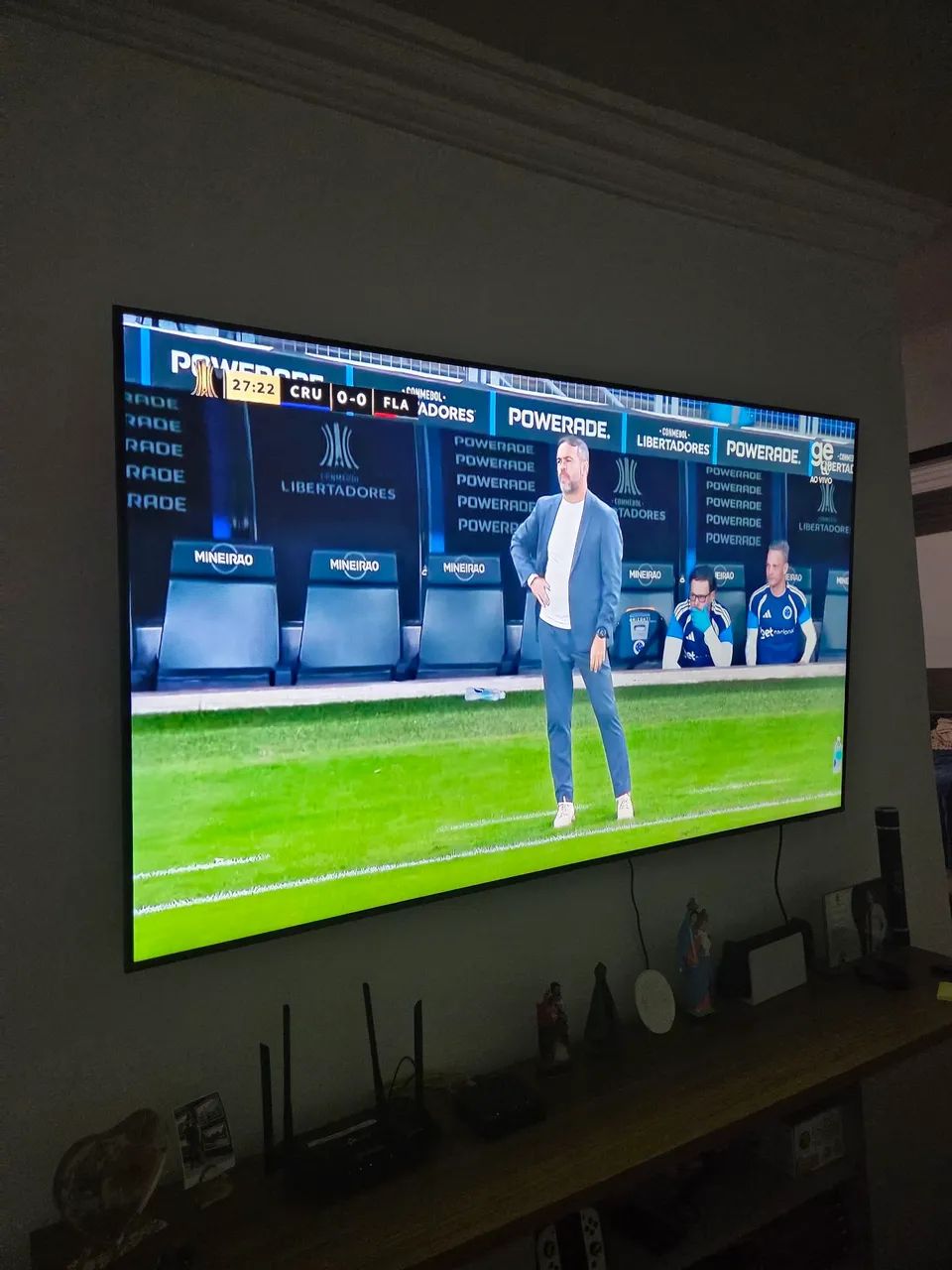TV Samsung 65" QLED 4K - Foto 2