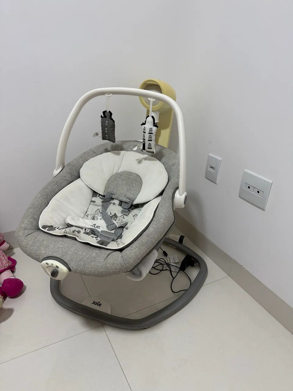 Cadeirinha de balanço elétrica  - Foto 2