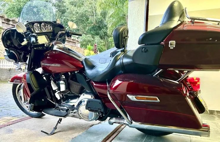 Harley Davidson Eletra Glide Ultra Limited 2016 - Foto 2