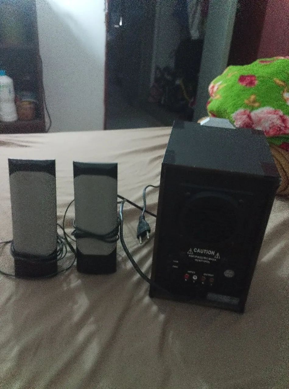 Caixas de Som multiuso, Notebook, Computador ETC.