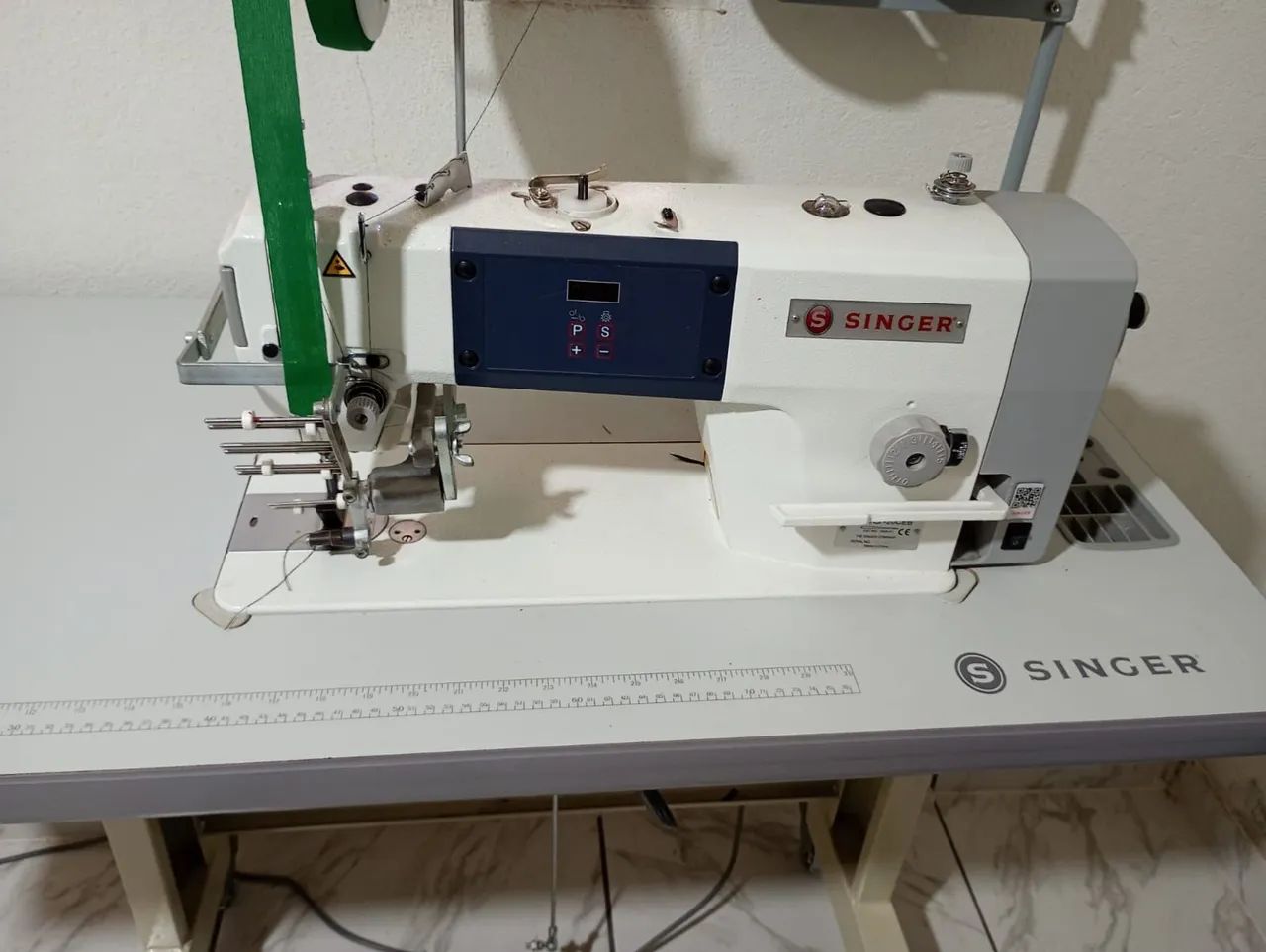 Máquina singer industrial 
