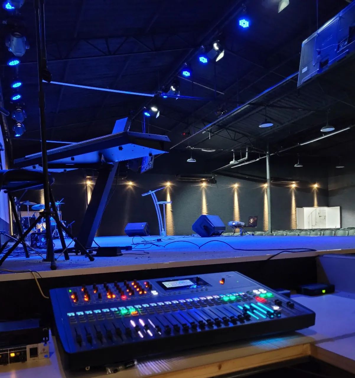 Soundcraft Si Impact Profissional - Excelente Estado - R$ 18.000 - Foto 6