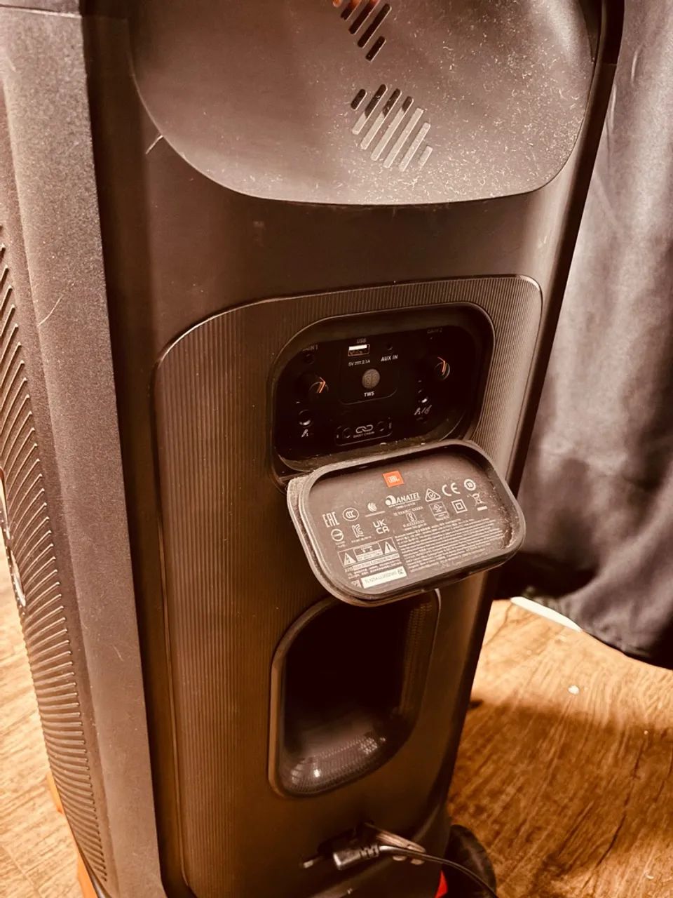 JBL 710 - Foto 3