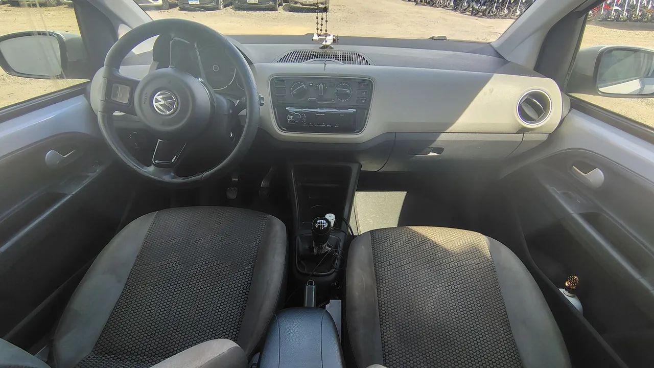 Volkswagen Up! Move 1.0 Total Flex 12V 5P 2015 - Foto 5