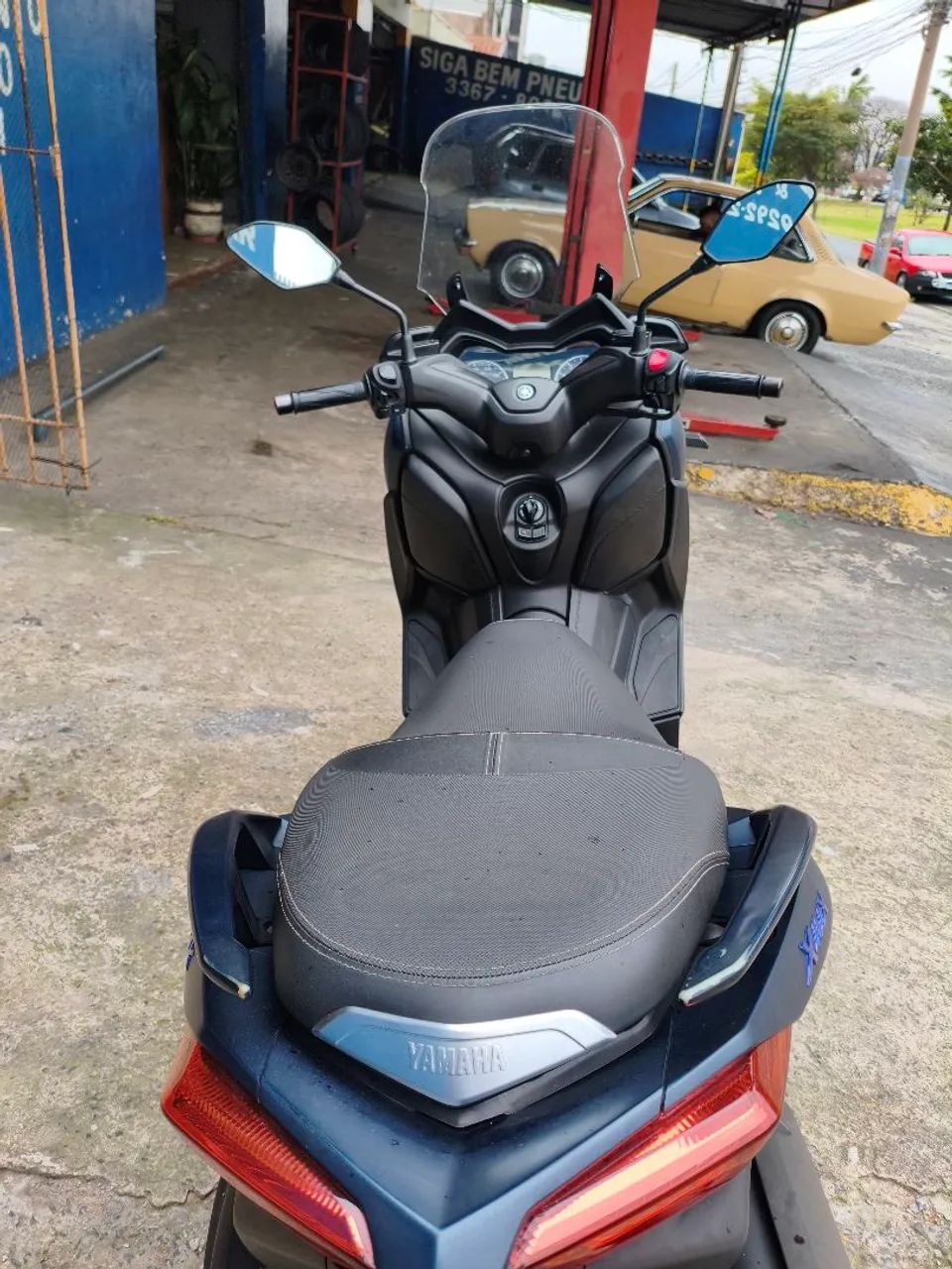 Xmax 250  - Foto 4