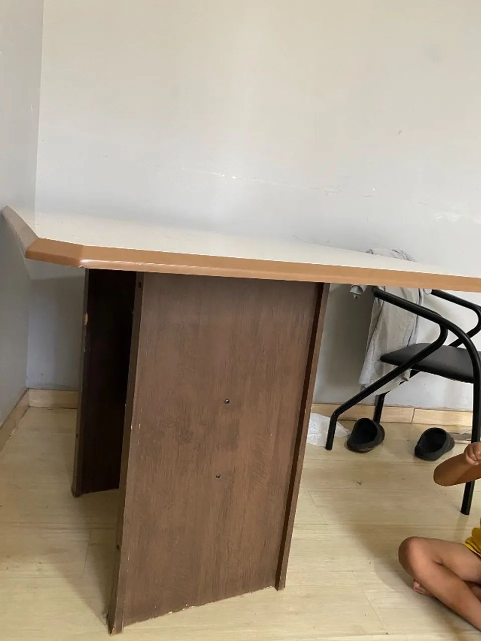 Mesa com 4 cadeiras  - Foto 2
