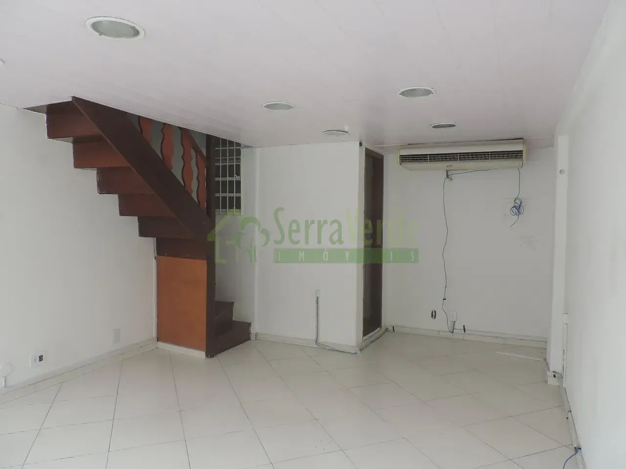 CENTRO ( EXCELENTE LOJA NO EDIFÍCIO MARCHESE )