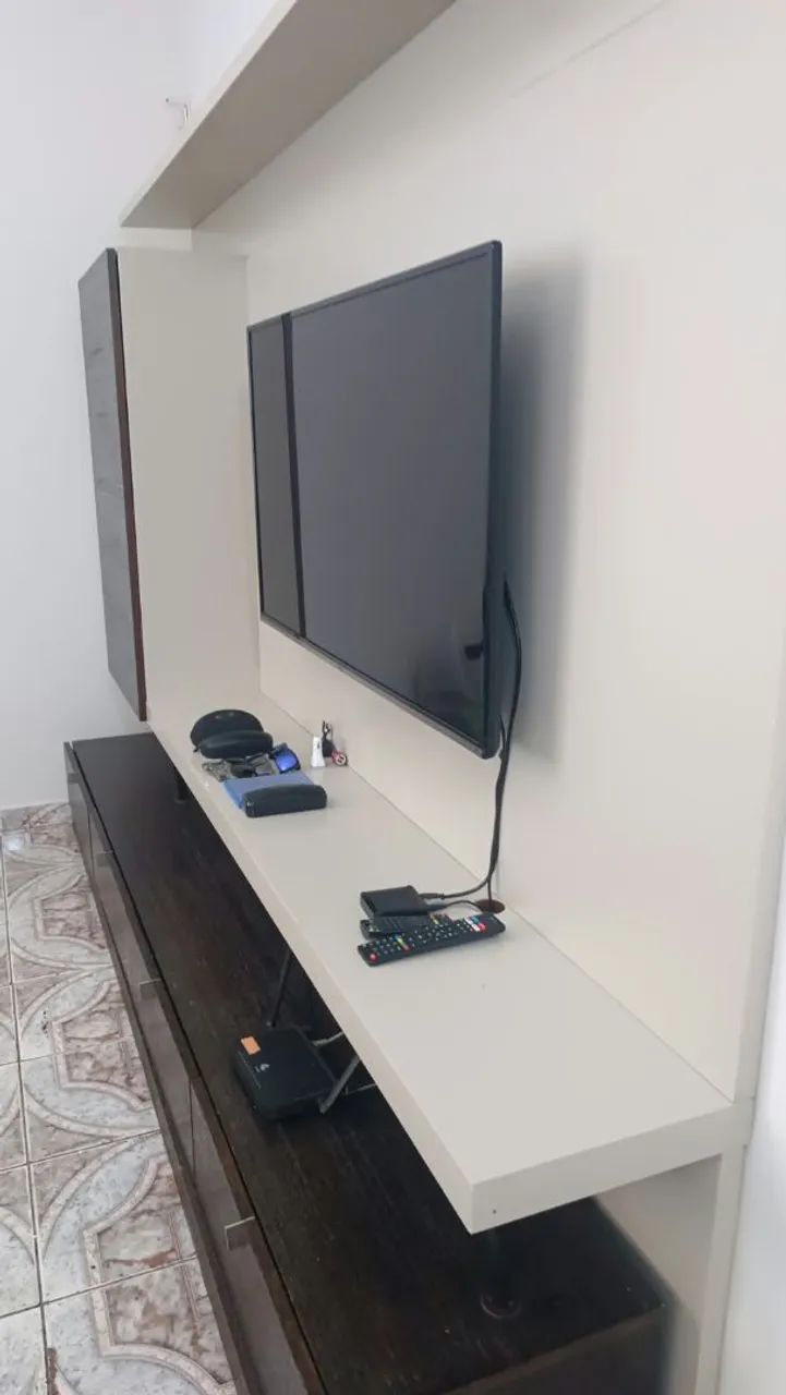 Hack para tv com armário e gavetas - Foto 3