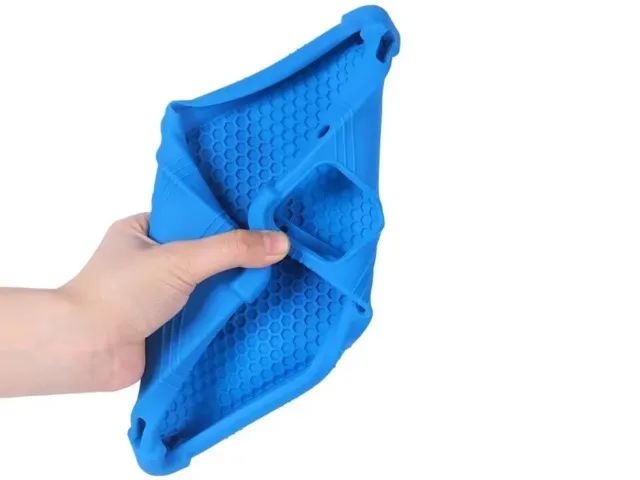  Vendo Capa cor preta, anti-choque de silicone - tablet 8 polegadas - PRITOM/Tronpad B8/NE - Foto 2