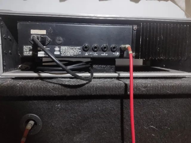 Amp de baixo Marshall - Foto 4