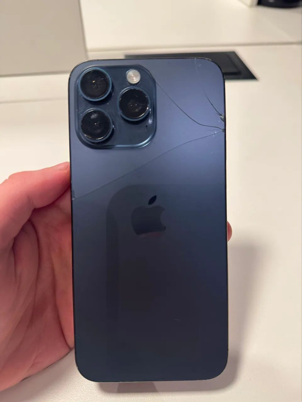 iPhone 15 pro Max 256 gb - Foto 2