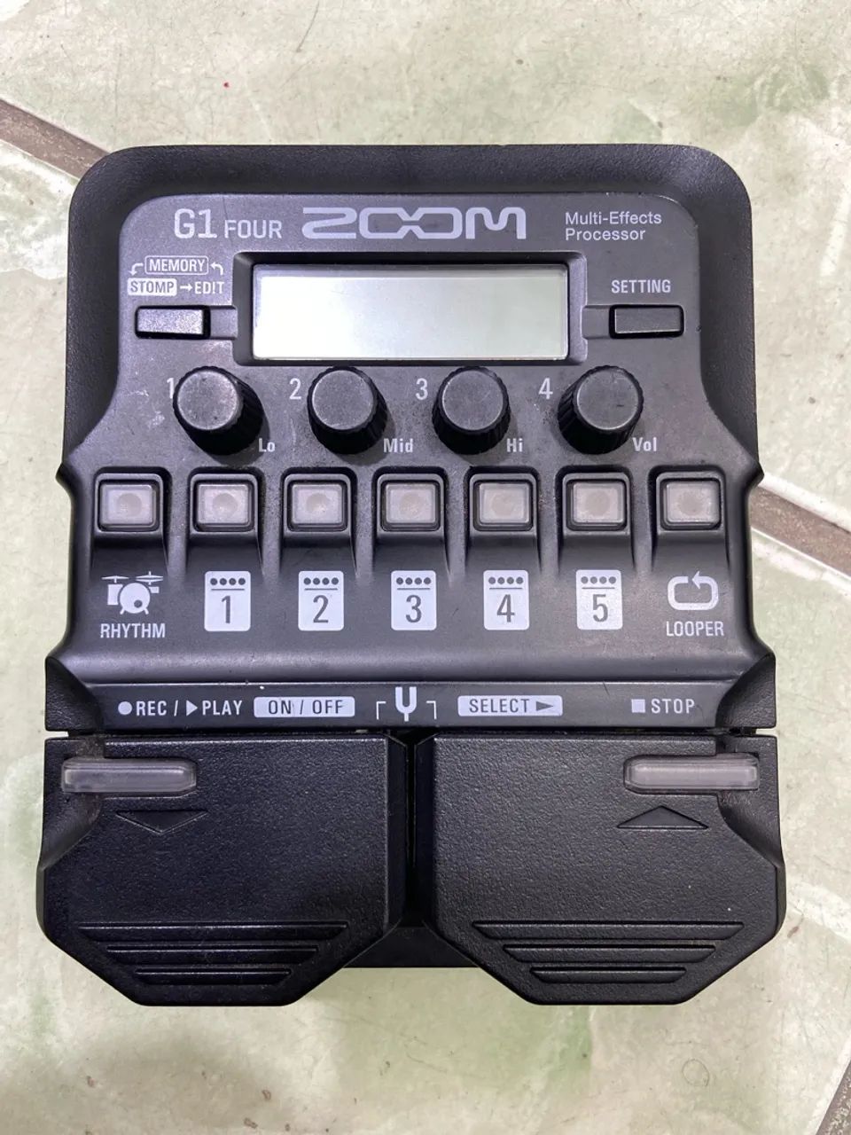 Zoom G1 FOUR