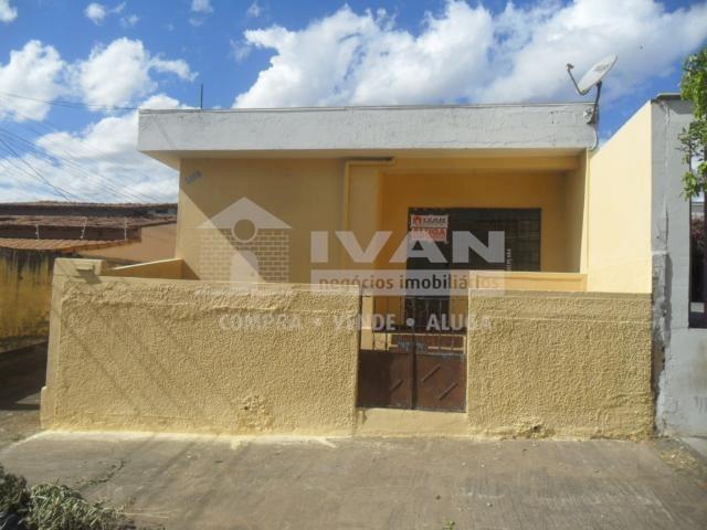 Casa para alugar com 2 dormitórios em Martins, Uberlândia cod:211346