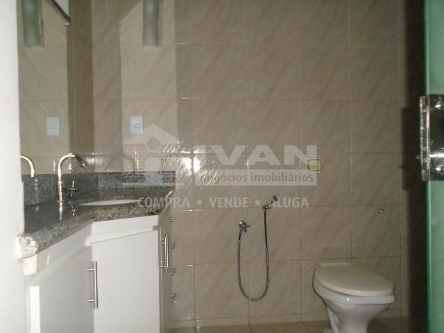 Casa para alugar com 3 dormitórios em Tocantins, Uberlândia cod:300403 - Foto 7
