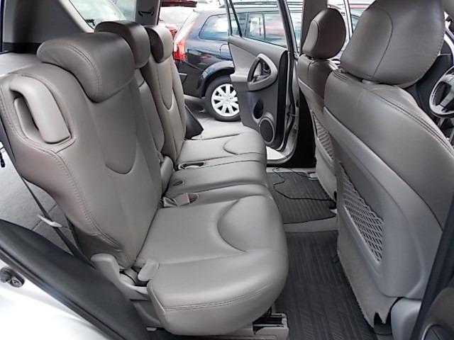 Toyota Rav4 - Foto 10