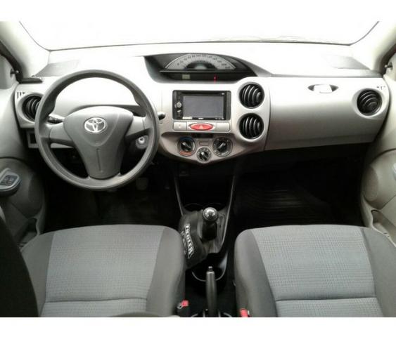Toyota Etios Sedan 1.5 sem A/C - Foto 4
