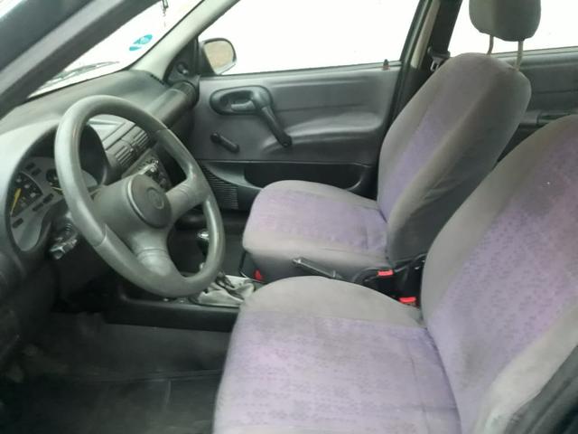 Corsa sedan - Foto 6
