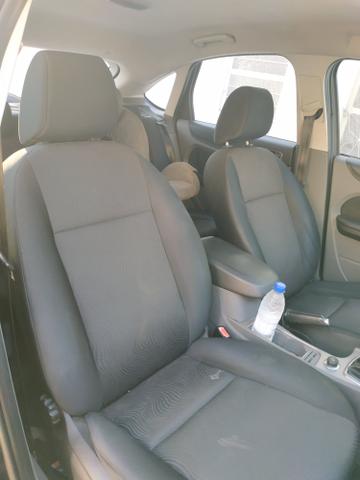 Focus Ford 2.0 - Foto 10