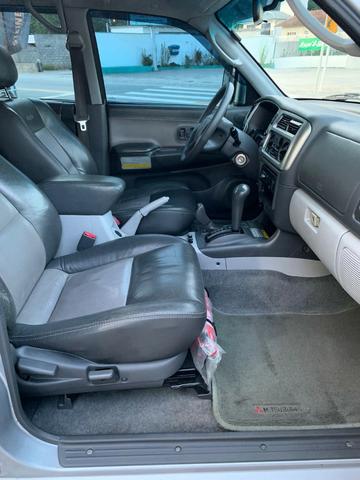 Mitsubishi Pajero Sport HPE 3.5 Completa Automática 4x4 Bancos em Couro 2006/2007 - Foto 8