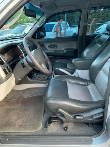 Mitsubishi Pajero Sport HPE 3.5 Completa Automática 4x4 Bancos em Couro 2006/2007 - Foto 7