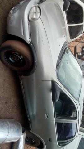 Vendo Corsa classic dispenso curiosos só chama quem intende do assunto . - Foto 3