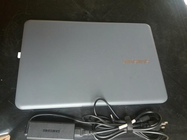 Vendo notebook samsung E30 - Foto 3