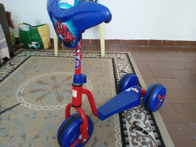 Patinete homem aranha - Foto 2