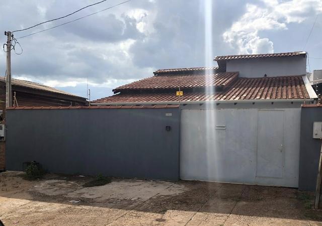 Vendo linda casa na av 07 de setembro