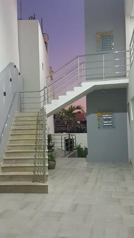 Alugo salas comerciais com ótima localização em Caruaru - com estacionamento - Foto 16