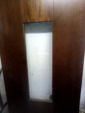 Mesa de madeira grande - Foto 2