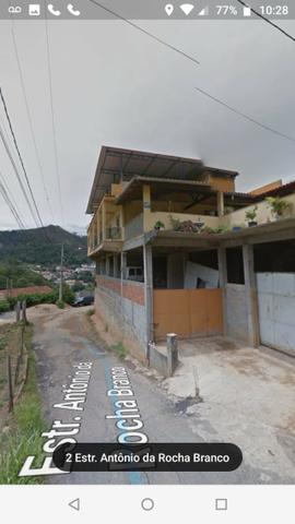 Venda de excelente casa em São José do Vale do Rio Preto/RJ