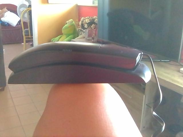 Telefone residêncial semi novo funcionando bem
