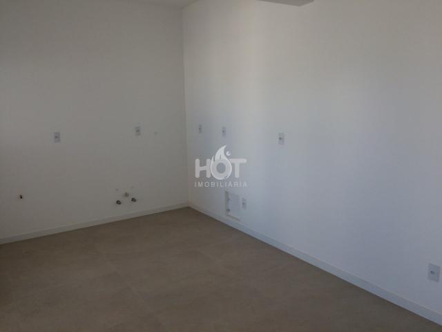 Apartamento à venda com 3 dormitórios em Campeche, Florianópolis cod:HI71857 - Foto 3