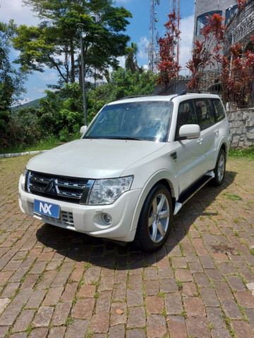 PAJERO FULL 3.2 AUT. TETO SOLAR