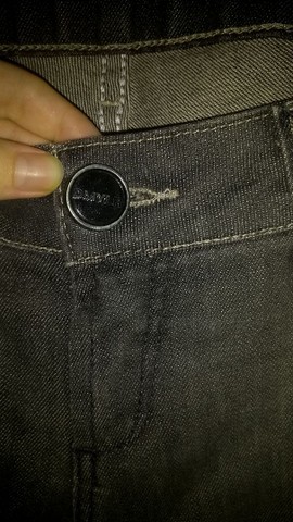 Calça jeans DMLR com listras laterais - Foto 3