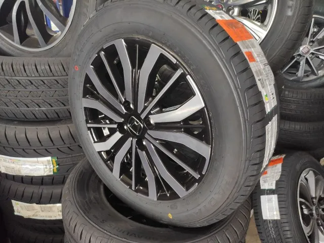 RODA HONDA CITY e FIT ARO 15 C/ PNEU ZERO À BASE DE TROCA