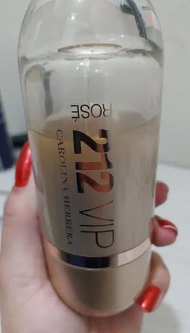 Perfume 212 VIP rosé 