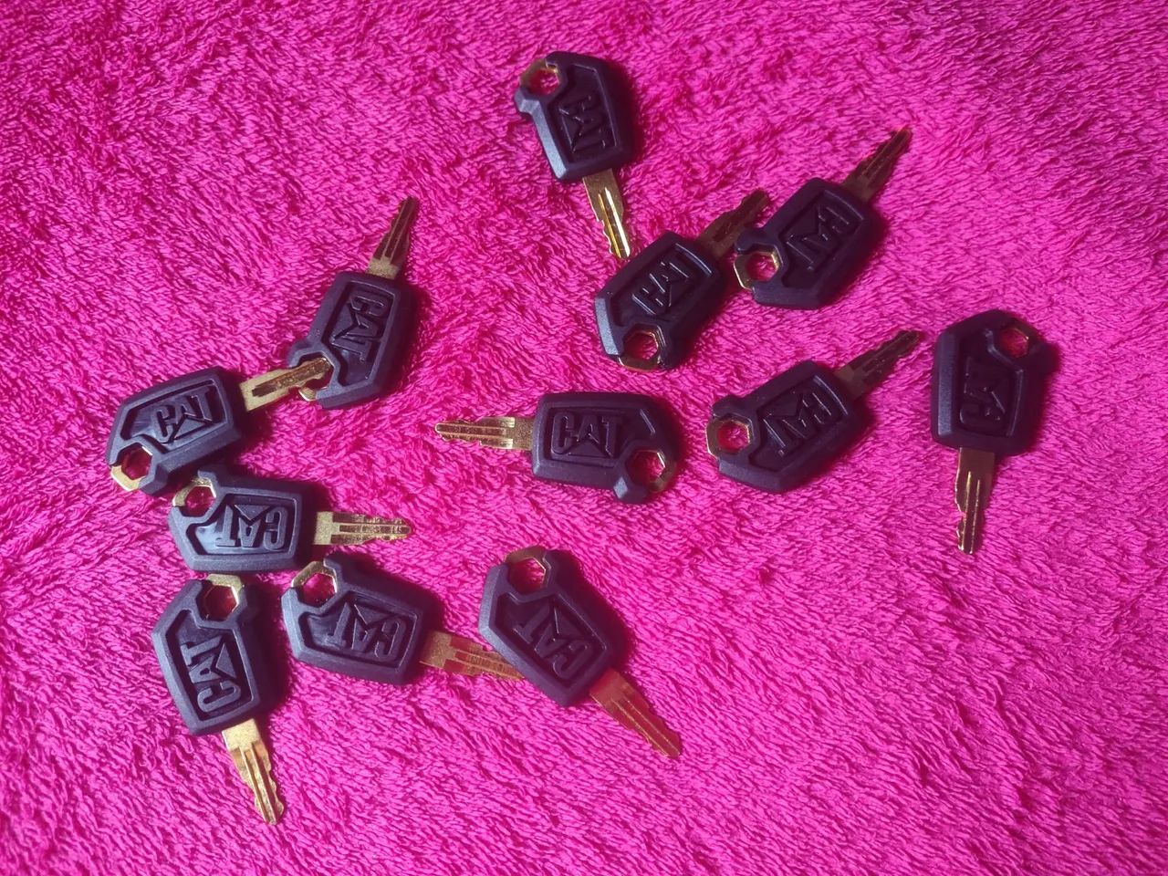 Chave Caterpillar/ máquina Sotreq  - Foto 4