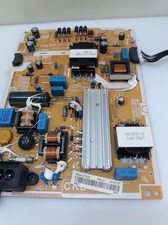 Placa de fonte tv Samsung. Un40j5500ag. Usada porém Boa.  - Foto 2