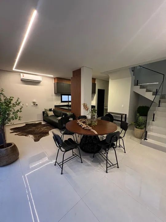 Excelente duplex em condomínio fechado no bairro Caçari  - Foto 3