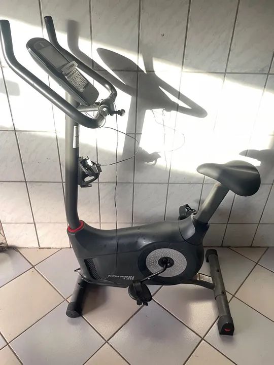 Bicicleta ergométrica Schwinn 130 - Foto 3