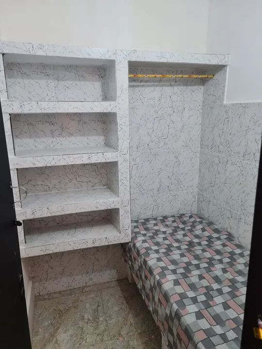 ALUGO QUARTO na BARRA FUNDA