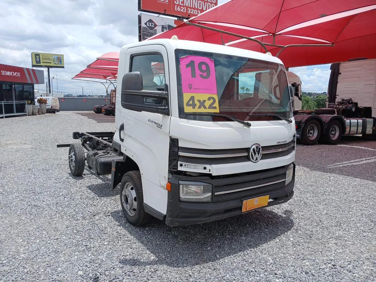 Volkswagen Express DRC 4X2 2p (diesel) (E5) 2018/2019 Vamos Seminovos GOIANIA