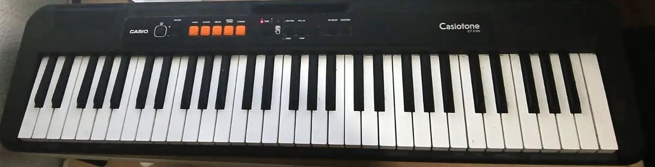 Teclado Musical Casio Casiotone CT-S100 61 Teclas Preto