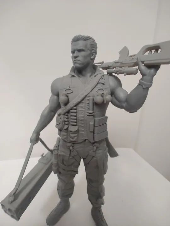 Comando Para Matar (coronel John Matrix) Arnold Schwarzenegg - Foto 3