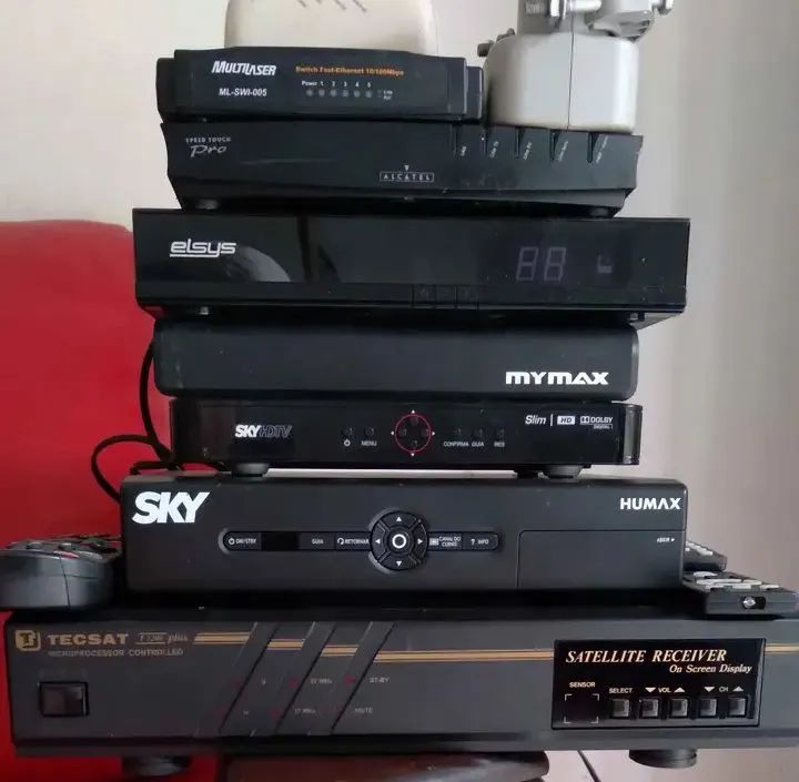 SKY ELSYS TECSAT Troco Por DISCOS DE VINIL 