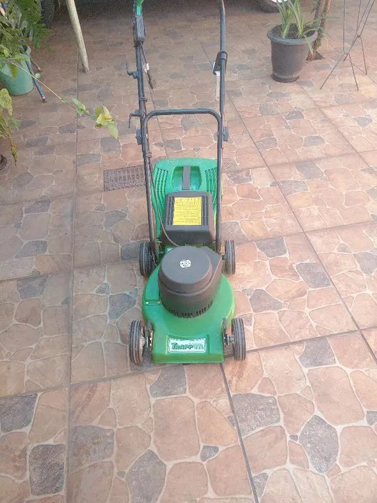 Máquina de cortar grama mc40 - Foto 2